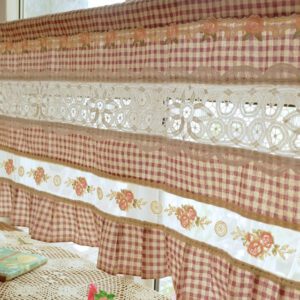 Rose Lace Gingham Curtain – Cottage Pink Charm with Doily & Embroidered Lace